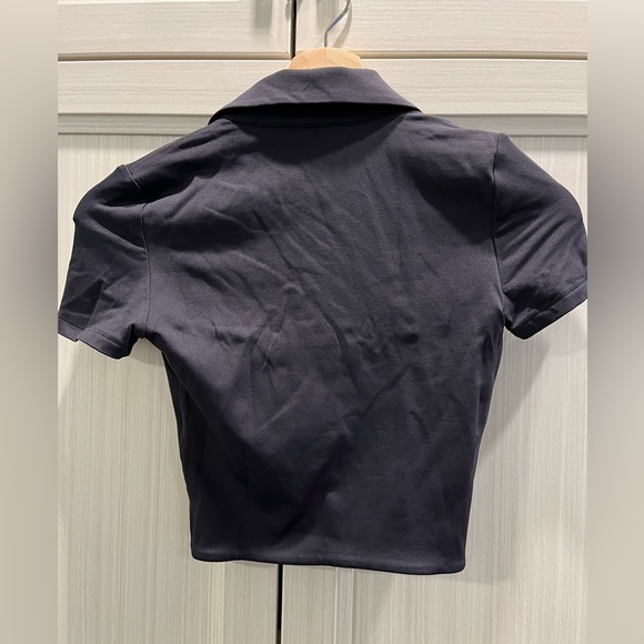 Aritzia Babaton Contour Polo Half Sleeve - Picture 3 of 3